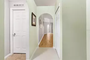 1030 Tawny Eagle Dr, Groveland, FL 34736 - Photo 4