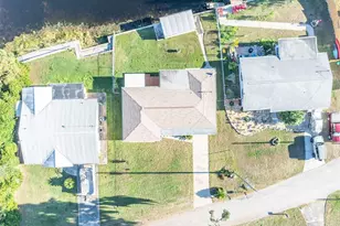 1785 S Cove Walk, Inverness, FL 34450 - Photo 32