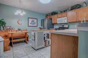 3622 Cambria Cir, The Villages, FL 32162 - Photo 12