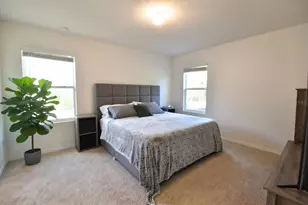 6930 Silverado Ranch Blvd, Zephyrhills, FL 33541 - Photo 18