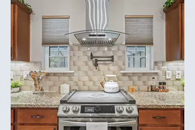 6570 SE 175th Court, Morriston, FL 32668 - Photo 14