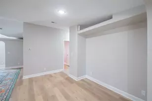 27925 N Pelican Isle Dr, Leesburg, FL 34748 - Photo 36