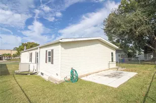 1664 Elkhart Cir, Tavares, FL 32778 - Photo 32