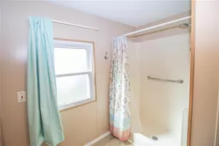 1664 Elkhart Cir, Tavares, FL 32778 - Photo 20