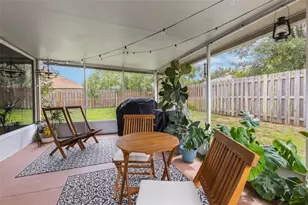 1095 Club Hills Dr, Eustis, FL 32726 - Photo 32