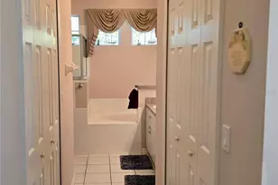 3370 St Lucia Ct, Tavares, FL 32778 - Photo 20