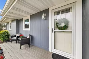 26611 Bimini Dr, Tavares, FL 32778 - Photo 6