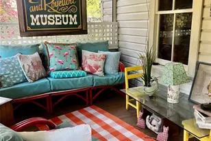 908 N Clayton St, Mount Dora, FL 32757 - Photo 4