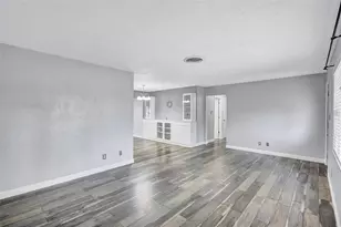 2544 Burnice Dr, Clearwater, FL 33764 - Photo 4