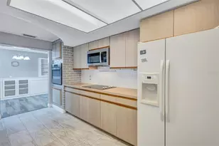 2544 Burnice Dr, Clearwater, FL 33764 - Photo 12