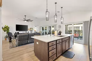 7004 Minchew Cir, The Villages, FL 34762 - Photo 8