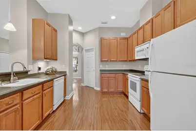 8916 Bridgeport Bay Circle, Mount Dora, FL 32757 - Photo 16