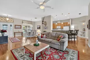 8916 Bridgeport Bay Cir, Mount Dora, FL 32757 - Photo 10