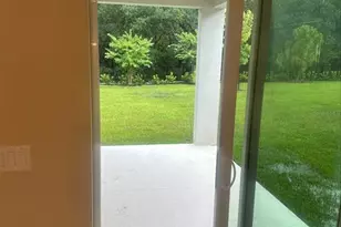 858 Sunshower Dr, Lady Lake, FL 32159 - Photo 12