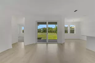 752 Sunshower Dr, Lady Lake, FL 32159 - Photo 16