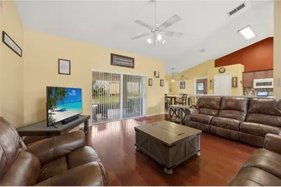 415 Regatta Drive, Groveland, FL 34736 - Photo 4