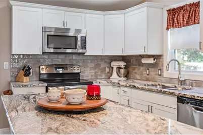 1404 Torrey Pines Drive, The Villages, FL 32159 - Photo 14