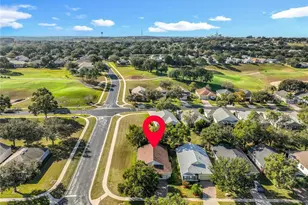 916 Wolf Creek St, Clermont, FL 34711 - Photo 4