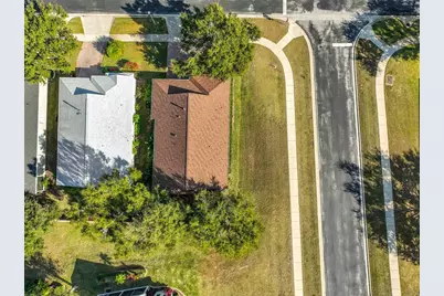 916 Wolf Creek Street, Clermont, FL 34711 - Photo 44