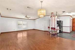 2353 W Coach N' 4 Dr, Leesburg, FL 34748 - Photo 10