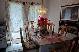 325 Elizabeth Ave, Mascotte, FL 34753 - Photo 2