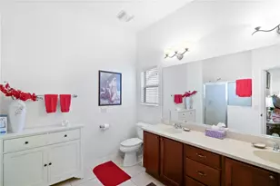 298 Society Hill Cir, The Villages, FL 32162 - Photo 20