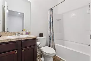 16434 Blooming Cherry Dr, Groveland, FL 34736 - Photo 18