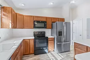 782 Millhorn Loop, The Villages, FL 32163 - Photo 28