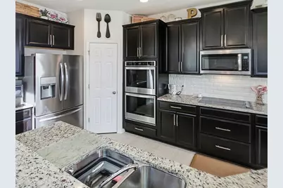417 Blue Cypress Drive, Groveland, FL 34736 - Photo 14