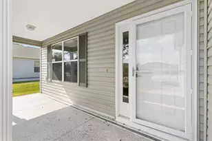 2429 Hopespring Loop, The Villages, FL 32162 - Photo 4