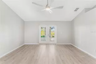 1037 Bluegrass Dr, Groveland, FL 34736 - Photo 12