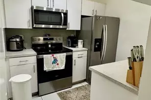 7111 SW 129th Ave, Miami, FL 33183 - Photo 14
