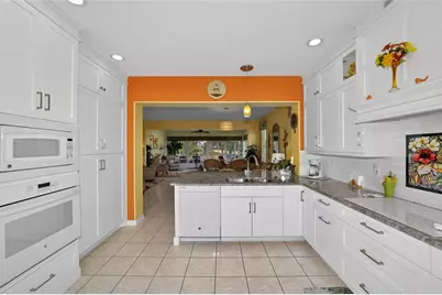 9345 SE 136th Place, Summerfield, FL 34491 - Photo 22
