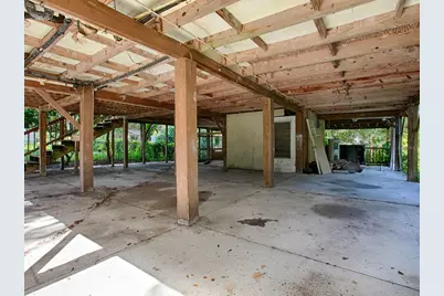 853 Cr 484, Lake Panasoffkee, FL 33538 - Photo 34