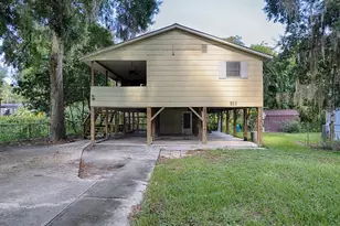 853 Cr 484, Lake Panasoffkee, FL 33538 - Photo 10