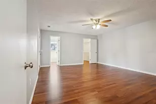 501 Dora Ave, Tavares, FL 32778 - Photo 18