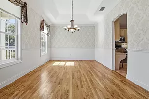 592 Crescent St, Umatilla, FL 32784 - Photo 6