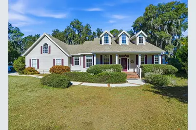 592 Crescent Street, Umatilla, FL 32784 - Photo 4