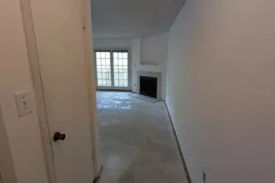 199 Afton Square, Altamonte Springs, FL 32714 - Photo 6