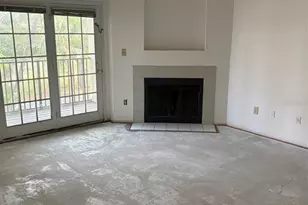 199 Afton Square, Altamonte Springs, FL 32714 - Photo 4