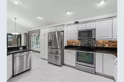 3556 Mistletoe Court, The Villages, FL 32163 - Photo 26