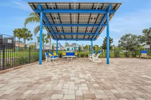 998 Fiesta Key Cir, Lady Lake, FL 32159 - Photo 10