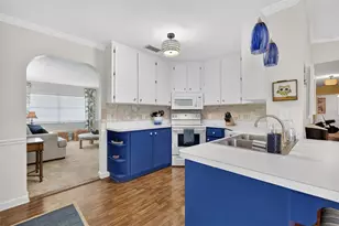936 N Baker St, Mount Dora, FL 32757 - Photo 14
