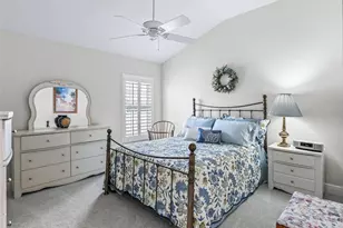 550 Little River Path, The Villages, FL 32162 - Photo 32