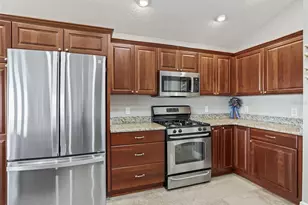 550 Little River Path, The Villages, FL 32162 - Photo 20