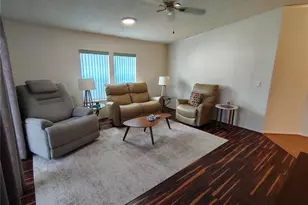 116 Lyonia Ln, Wildwood, FL 34785 - Photo 6