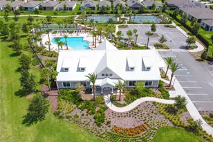 8128 Penrose Pl, Wildwood, FL 34785 - Photo 2