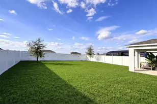 1126 Calico Pointe Cir, Groveland, FL 34736 - Photo 20