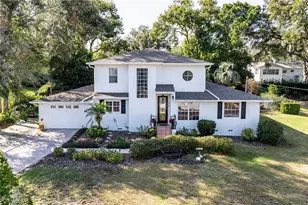 1405 Hilltop Dr, Mount Dora, FL 32757 - Photo 2