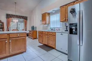 4552 Peach Tree St, Leesburg, FL 34748 - Photo 12